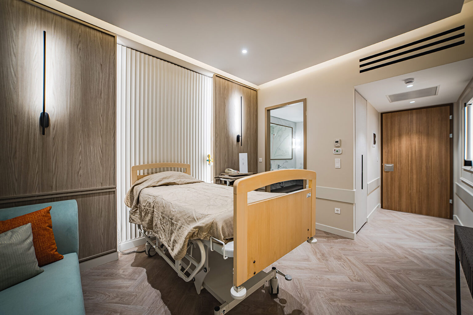 Reconstruction of deluxe rooms on the 7th floor – Mitera